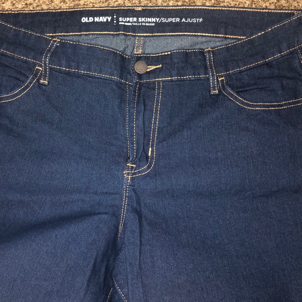 Old Navy Mid-Rise Dark-Wash  super skinny jeans